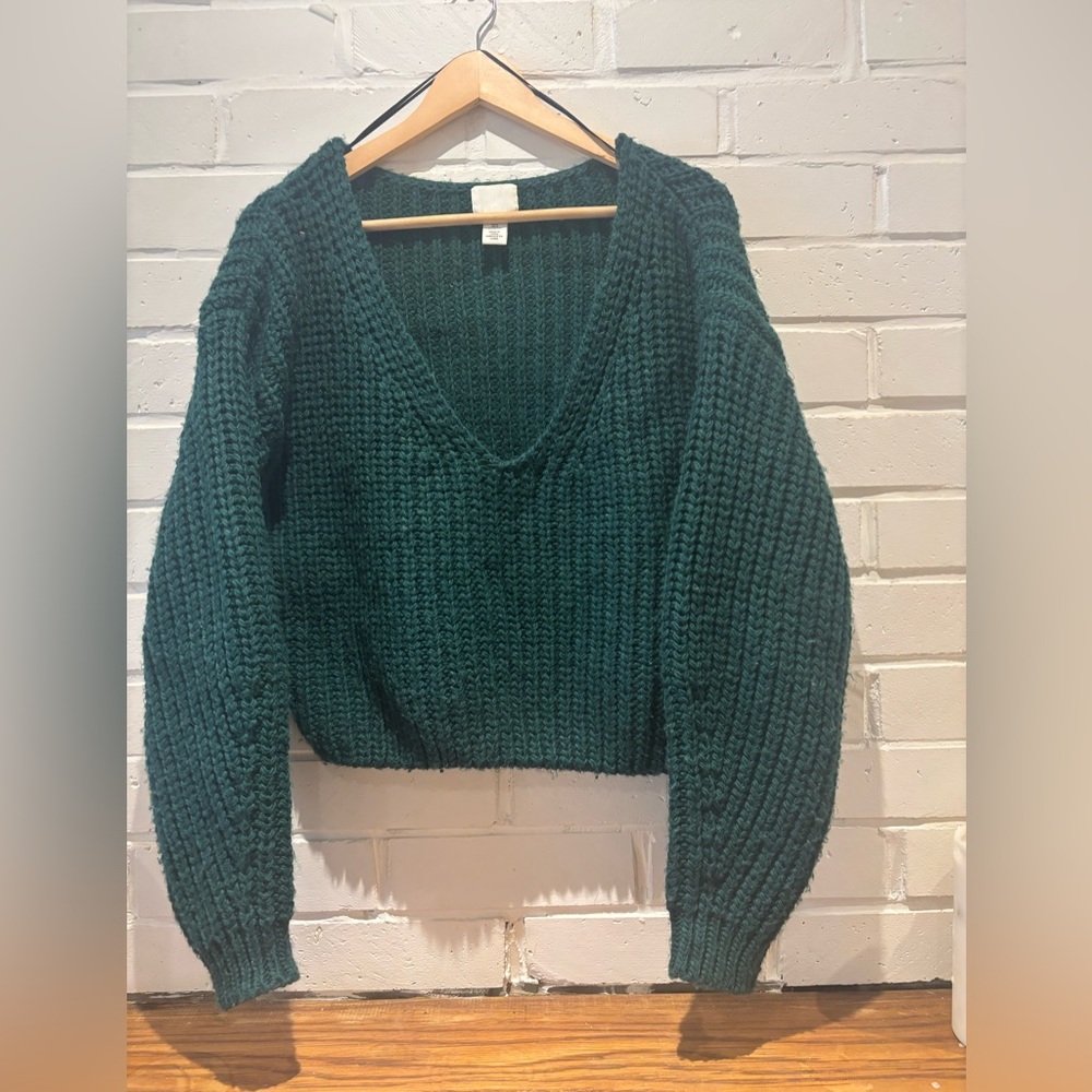 H&M Deep Green V Knit Sweater